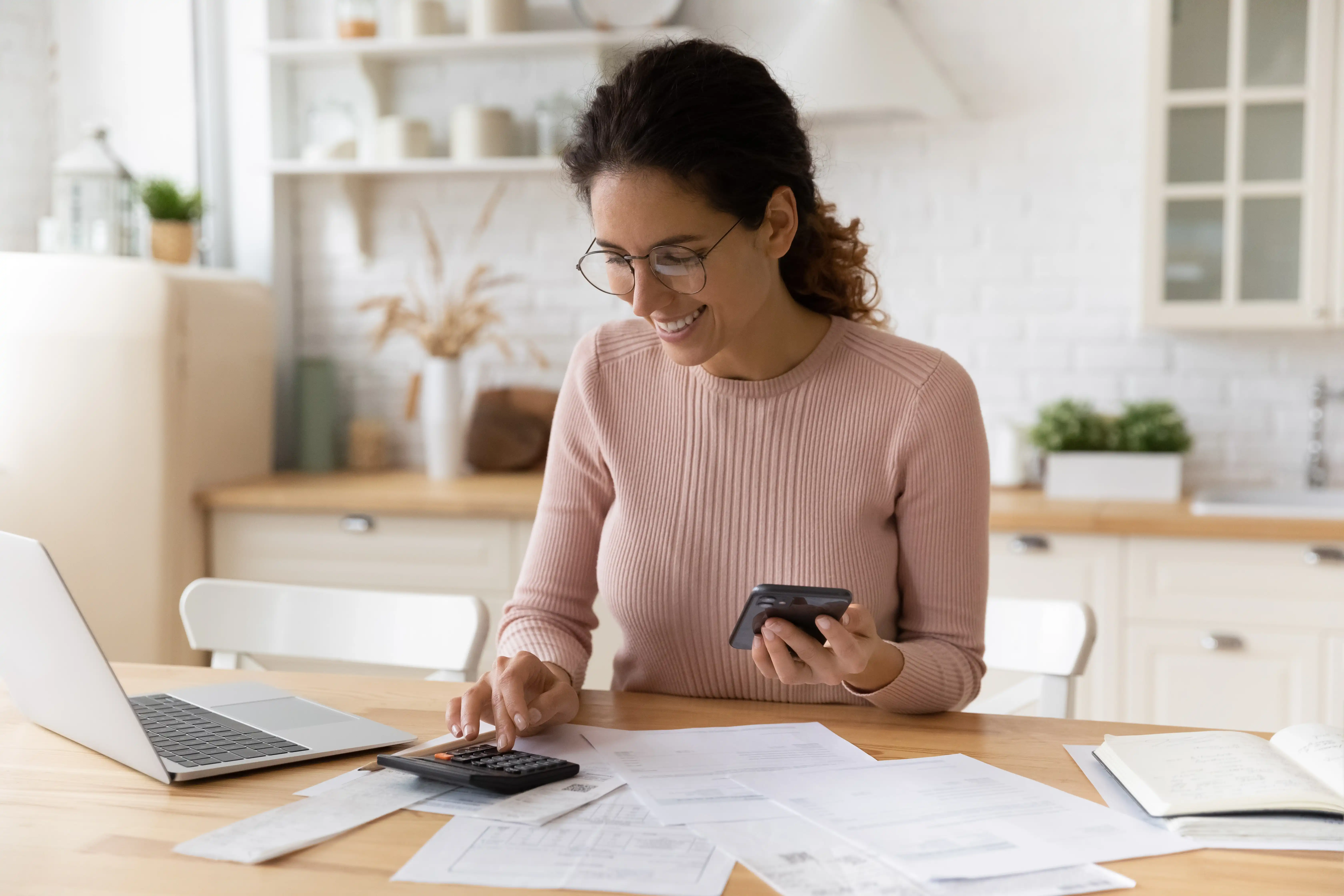 Tax Professional vs DIY